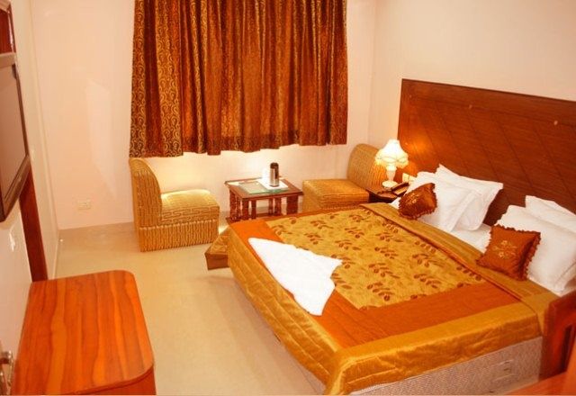 Hotel Kyron Делі Екстер'єр фото