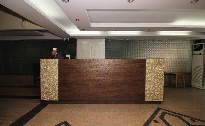 Hotel Kyron Делі Екстер'єр фото