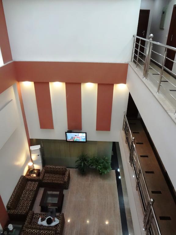 Hotel Kyron Делі Екстер'єр фото